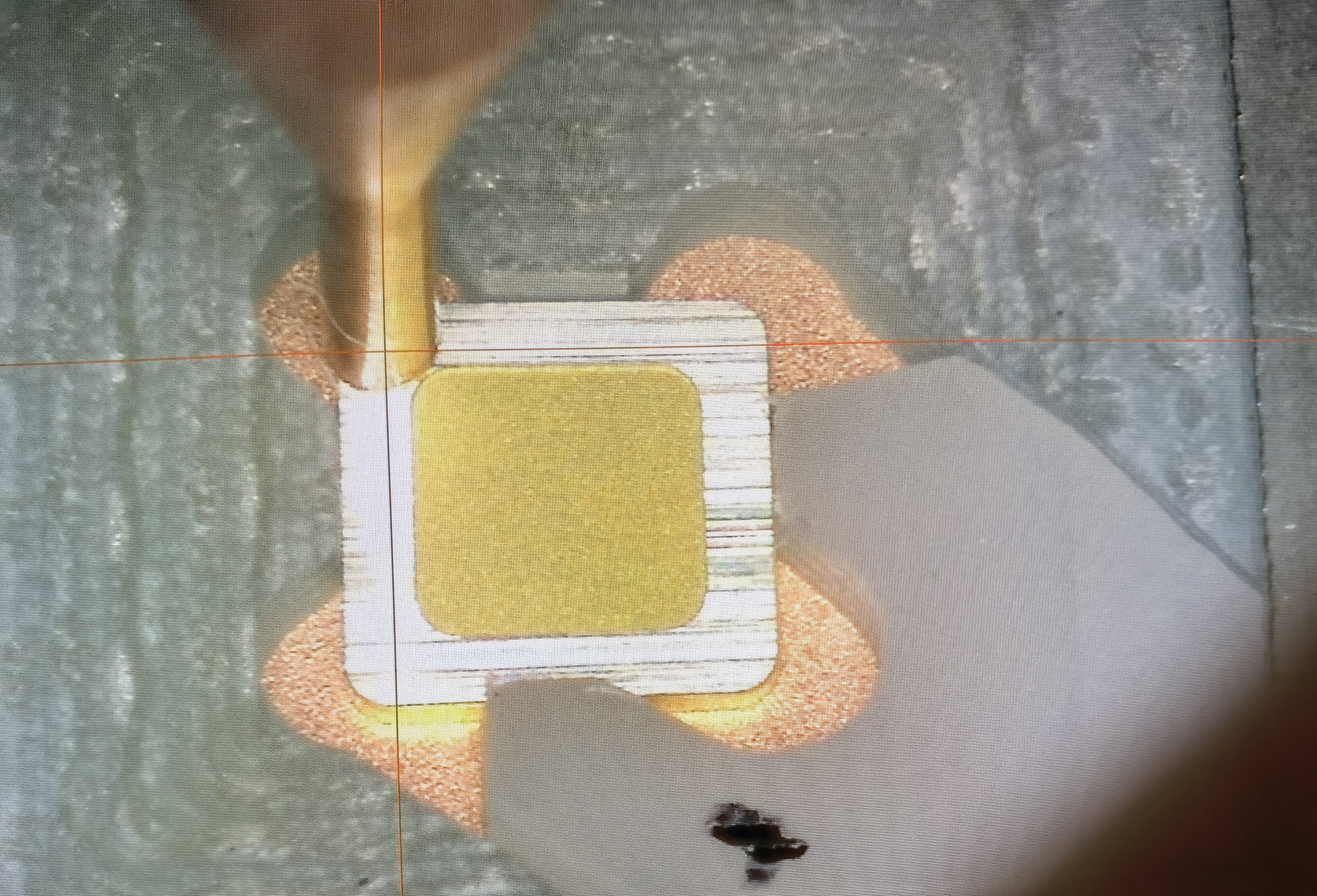 预置金锡盖板焊接视频_电阻焊接设备